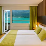 Ξενοδοχείο Ora Lakeview Bei Interlaken 3*