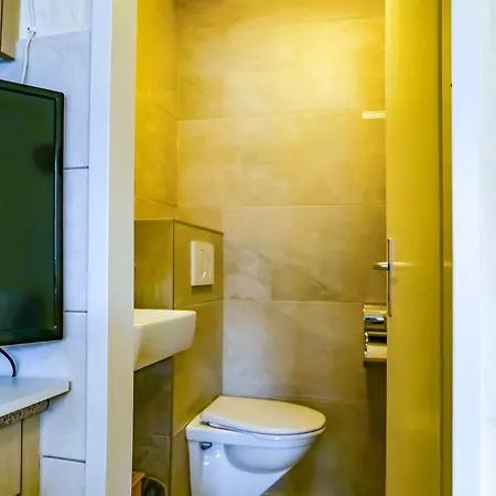 Lakeview Bei Interlaken 酒店