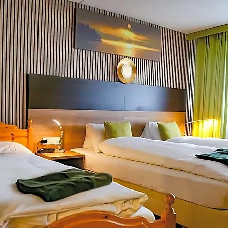 Ora Lakeview Bei Interlaken فندق