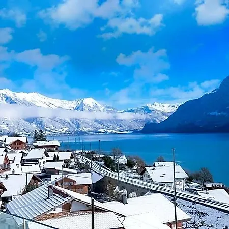 Ora Lakeview Bei Interlaken 3*