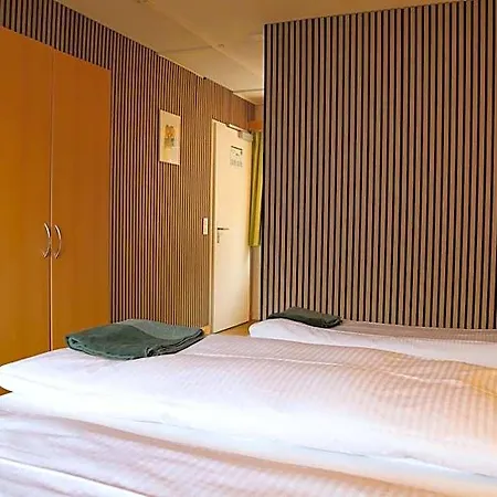 Ora Lakeview Bei Interlaken 3* نيدريد
