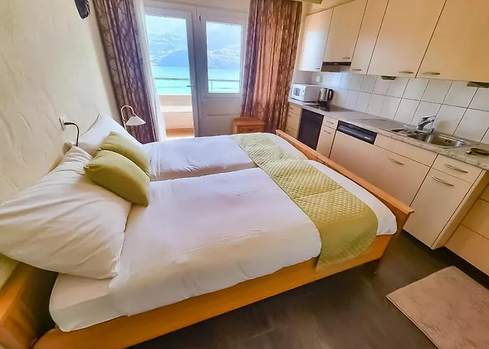 Lakeview Bei Interlaken Hotel