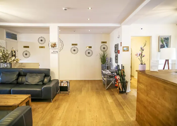 Hotel Lakeview Bei Interlaken