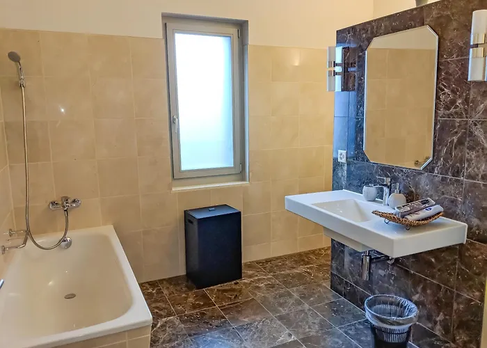 Hotel Ora Lakeview Bei Interlaken Hotel Niederried bei Interlaken